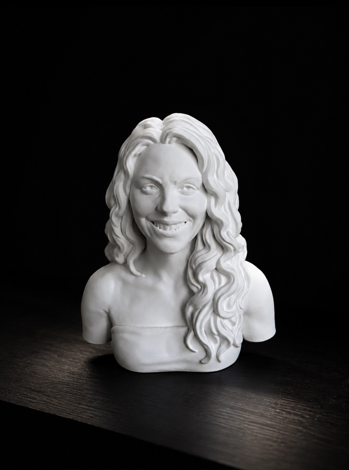 Escultura Mini Me criada a partir da fotografia